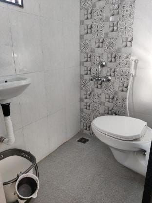 Sea View home stay- Hilltop Apartment in Maharashtra