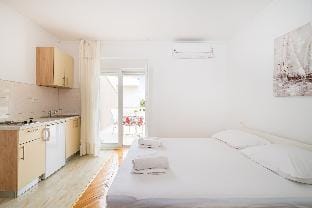 Studio Apartments Near Center 4 Apartment in Novalja