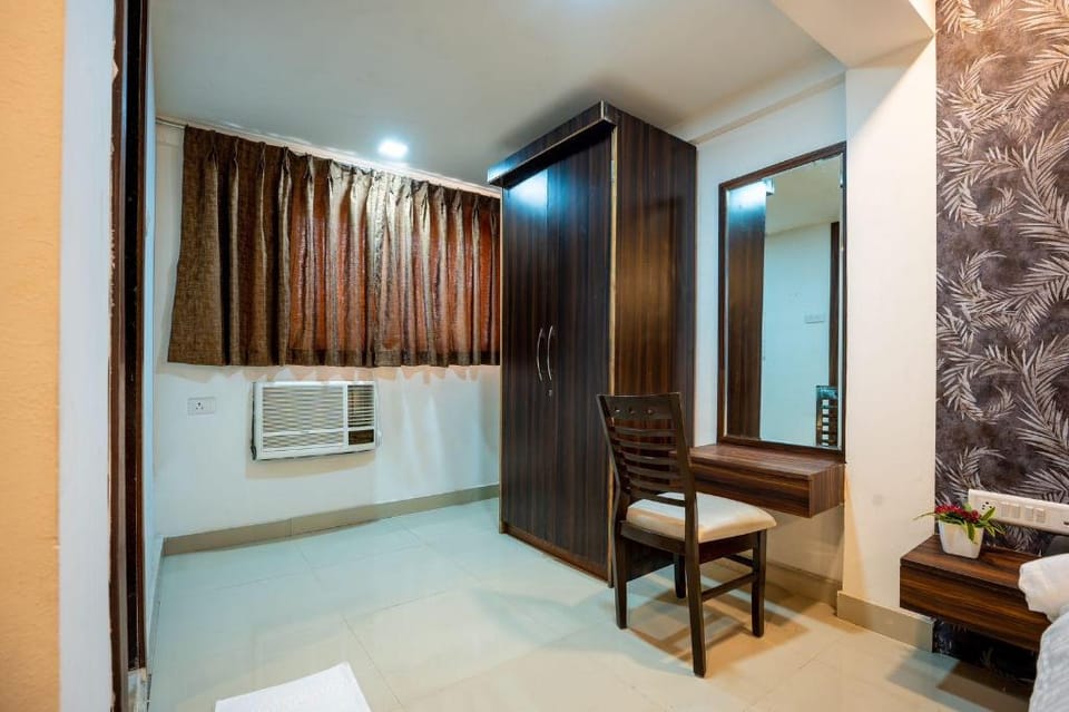 Hotel Arsh Executive Inn Hotel in Maharashtra