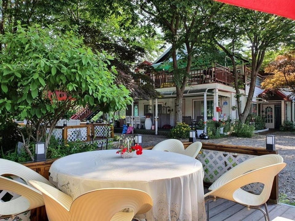 Gapyeong Flower Muji Pension Bed and Breakfast in Gyeonggi-do
