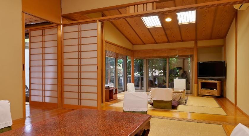 三平荘 Ryokan in Shizuoka Prefecture