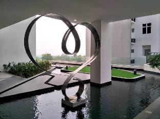 Enjoy Sunsets at Bright Mesahill Condo 100mbps Vacation rental in Negeri Sembilan, Malaysia