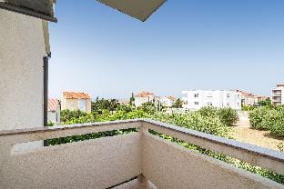 Apartment Ljubica with nice garden 1 Apartment in Novalja