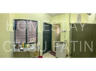 HOMESTAY CIKGU FATIN (MUSLIM) Vacation rental in Perak