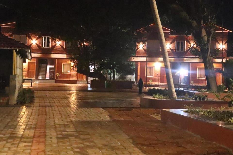 Aashrayam Hotels And Resorts Hotel in Karnataka