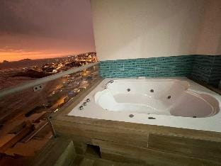 Hermoso dpto frente al mar con jacuzzi Apartment in Punta Hermosa