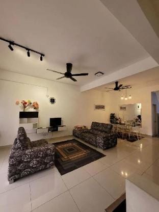 Andra Homestay KLIA Vacation rental in Negeri Sembilan, Malaysia