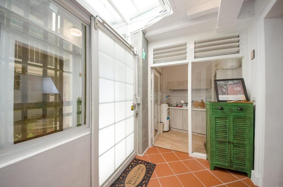 Tainan Travel Inn (南築雅室開山館) Bed and Breakfast in Kaohsiung