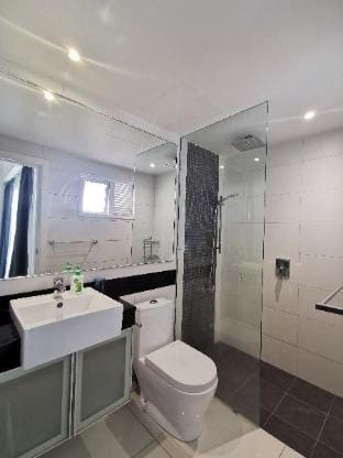 Penthouse floor sea view quiet furnished fibre  Apartment in Kedah