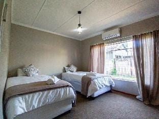 House Musantwi Vacation rental in North West, South Africa