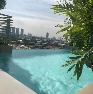 Best Affordable Entire Condo unit @Edsa CUBAO Apartment in Pasig