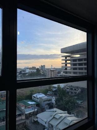 Quigle's Nook @ Horizons 101 Condominium Vacation rental in Lapu-Lapu City