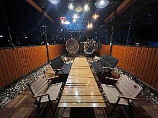 4 Bedroom House with Rooftop near BTS Ekkamai Vacation rental in Bangkok