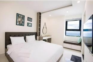 3 bedroom apartment on My Khe beach Apartment in Da Nang
