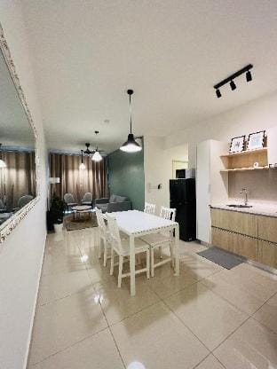 SKY SUITE HOMESTAY WIFI & NETFLIX Apartment in Negeri Sembilan, Malaysia