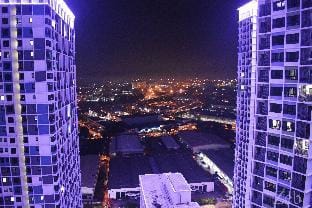 i-City【CASA SERENE】~Wifi/Netflix/Parking~7pax Apartment in Selangor, Malaysia