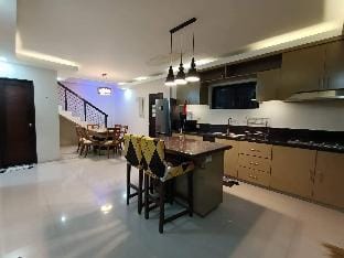 The Nest at Forest Parkhomes North Vacation rental in Angeles