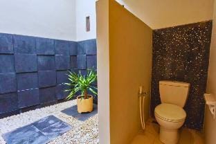 Sun And Sand 1 BR Privat Swimmingpool Villa NE41 Villa in Bali