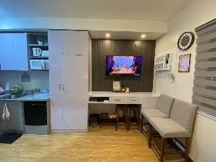 NEW Furnished StudioType Condo with Wi-Fi/ NeTFLiX Apartment in Cagayan de Oro
