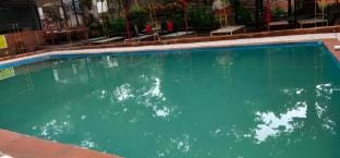 Veg park view hotel matheran Apartment in Maharashtra