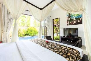 White Rose 1 BR Private Pool Villa IR98A Villa in North Kuta