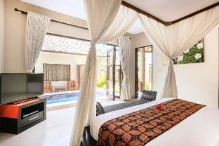 Tulip 3 BR Private Pool Villa IR100A Villa in North Kuta