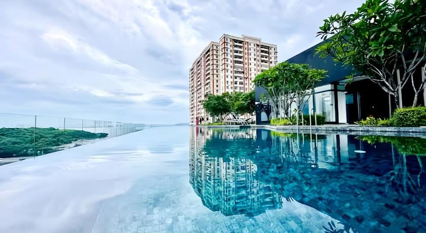 Urban Suite - George Town Hotel in George Town