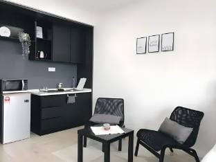 Modern Studio「SANITISED Unit w/ WI-FI & Netflix 」 Apartment in Petaling Jaya