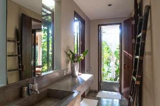 Calm Private Villa 5  BR With Ricefield View Y057A Villa in Payangan