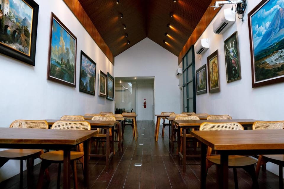 Briggs Inn Surabaya Hotel in Surabaya