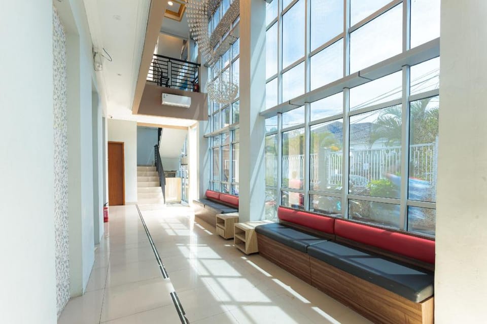Dpaseban Jakarta Mitra RedDoorz Hotel in Jakarta