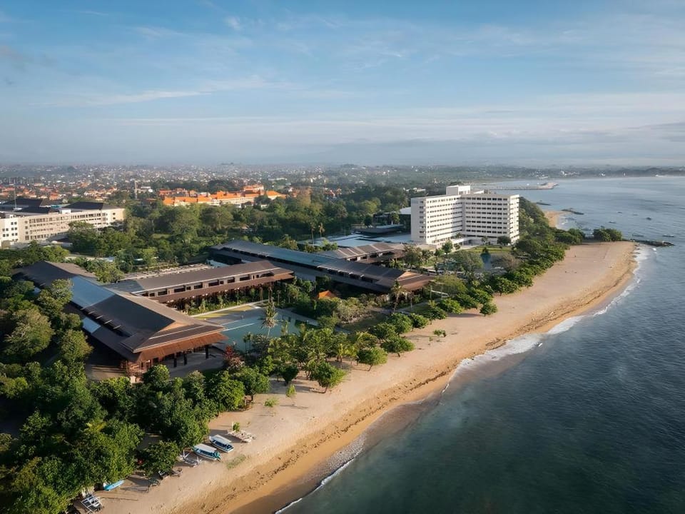 The Meru Sanur Hotel in Denpasar