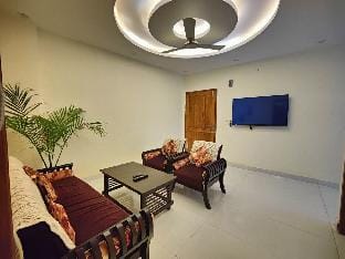Cosy Homes Rajpur Road 2BHK Wi-Fi Peaceful Apartment in Dehradun