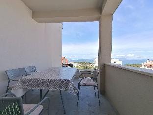 Cozy Sea View Apartments Cora 1 Apartment in Novalja