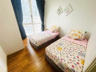Afiniti@Legoland/GleneaglesWalk5min[QBunny}Max8pax Vacation rental in Johor