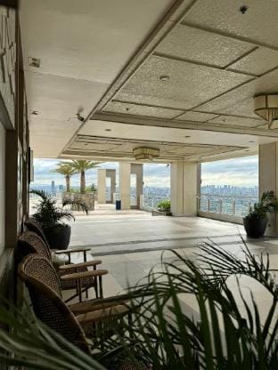 The Celandine l Barefoot Staycation Apartment in Quezon City
