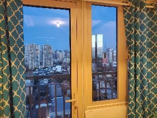 Two Bedroom Condo w/ Amazing City View (Coast Res) Apartment in Pasay