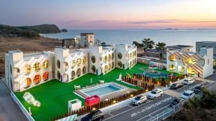 Funji Kids Pool Villa Pension Bed and Breakfast in Gyeonggi-do