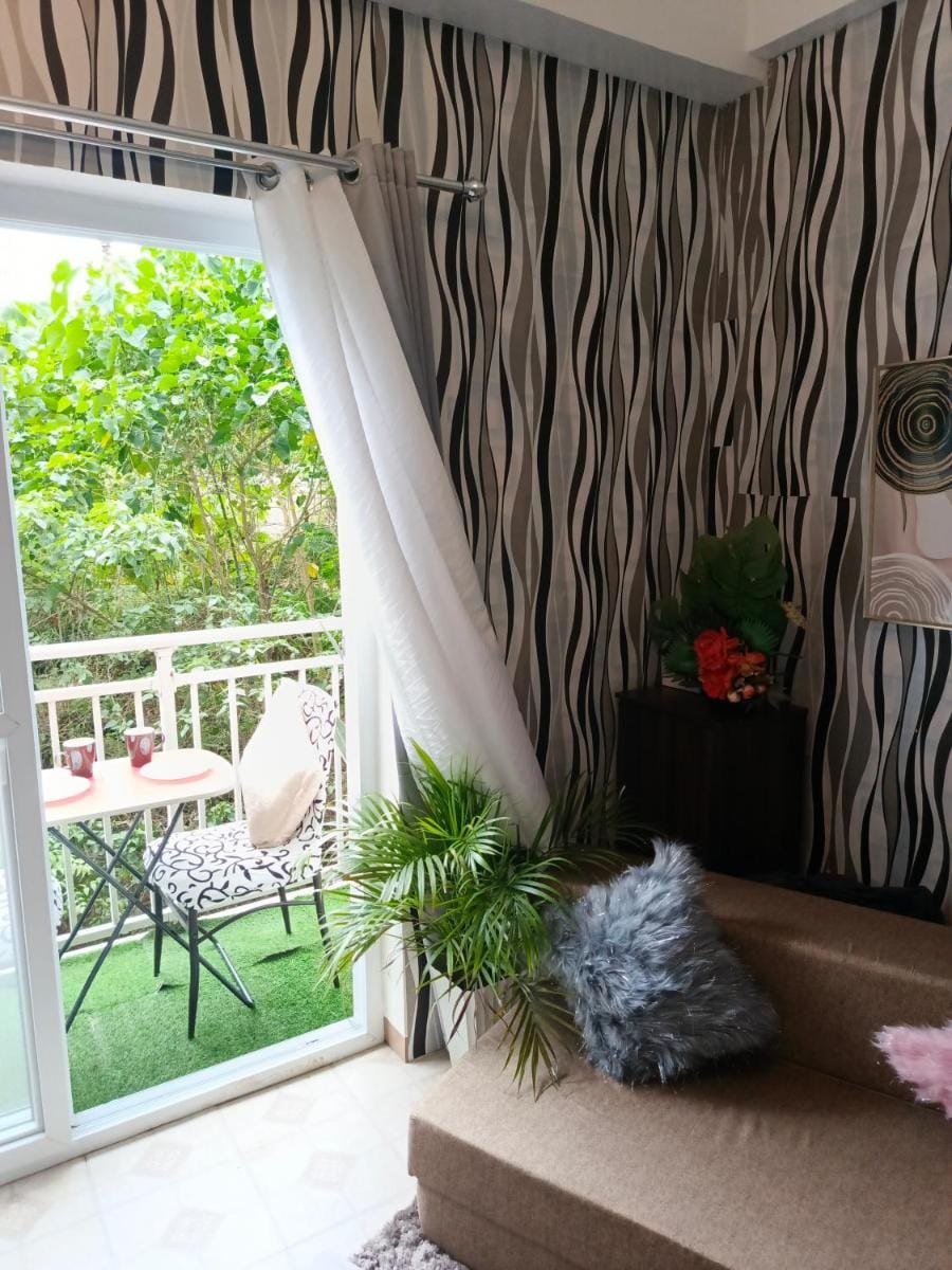 Closest Studio with Balcony from Cebu Airport Apartment in Lapu-Lapu City