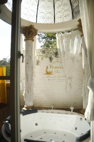 Venice de pool Villa Villa in Laos