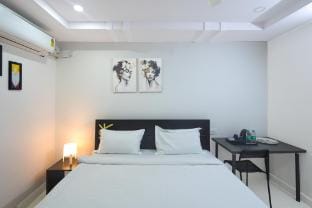 HIVEE-1  Rooms & Living non AC Vacation rental in Hyderabad