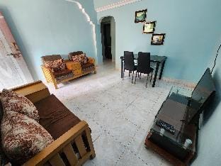 Sait's Beach House/Flat Miramar Apartment in Goa, India