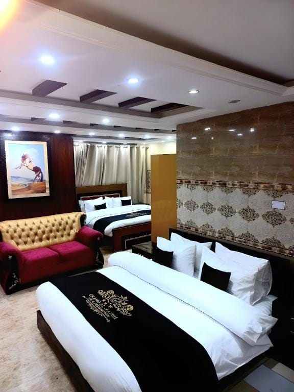 Grand Al- Fateh Hotel Hotel in Lahore