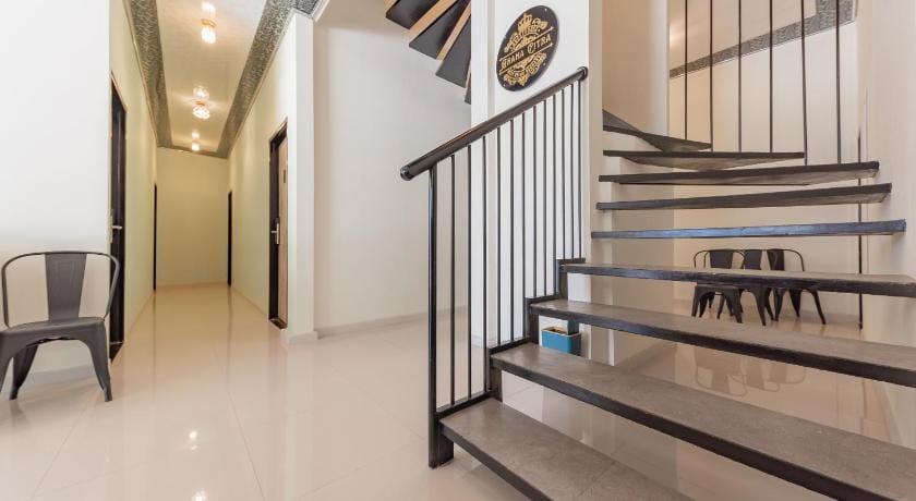 RedDoorz Plus near RSUD Gunung Jati Cirebon Hotel in West Java