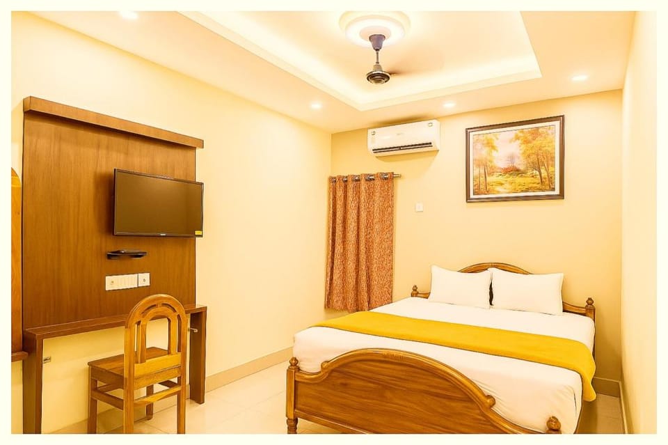 Goroomgo Hasabasa Puri Hotel in Puri