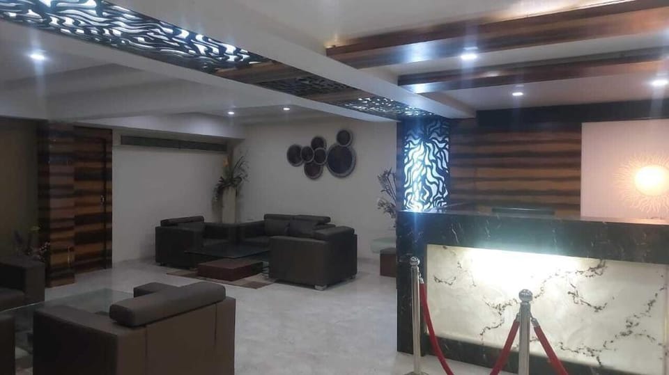 Hotel O Meera Guest House Hotel in Gujarat