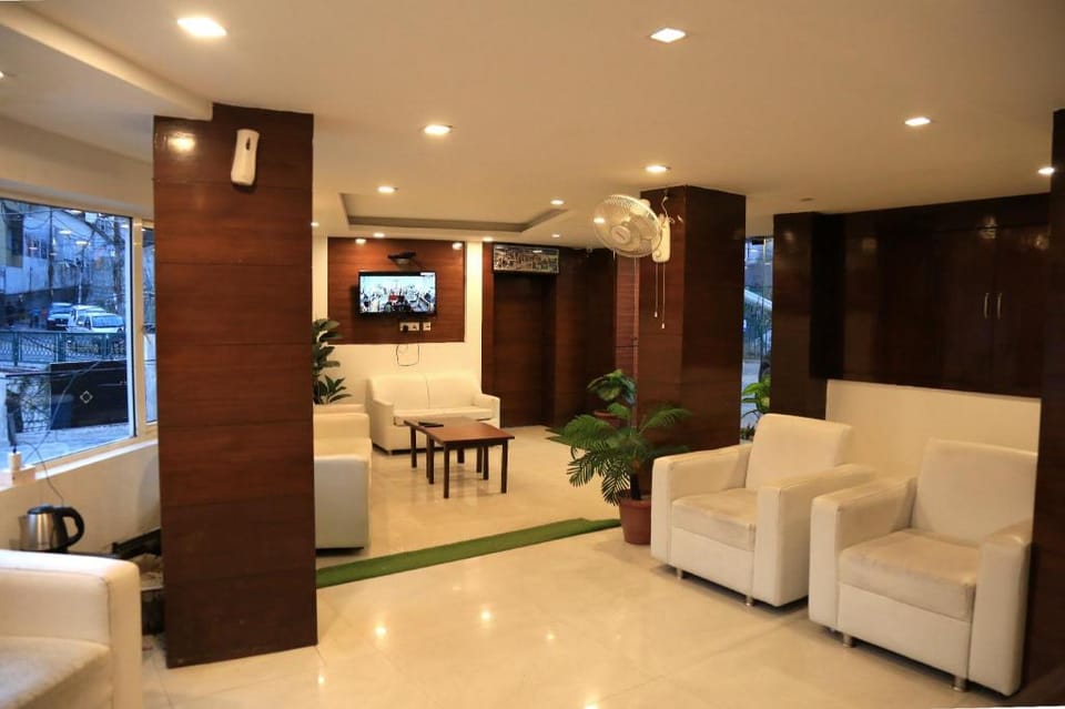 Hotel Royal Queen Hotel in Uttarakhand