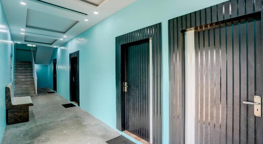 Super Hotel O The Nirvana Resorts Hotel in West Bengal