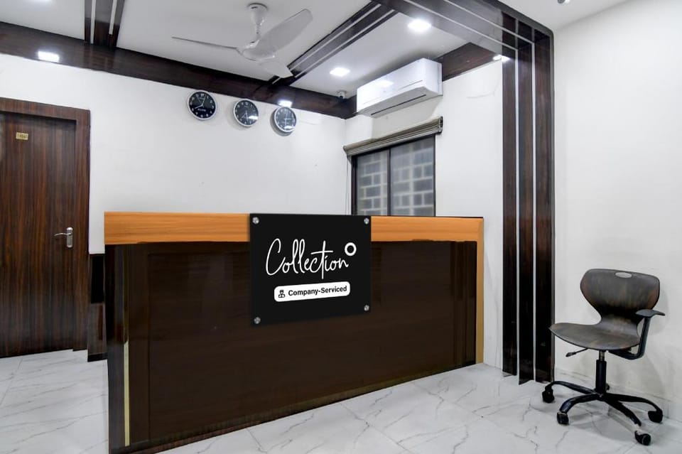 Collection O Park Street Metro Station Formerly Park Platinum Hotel in Kolkata