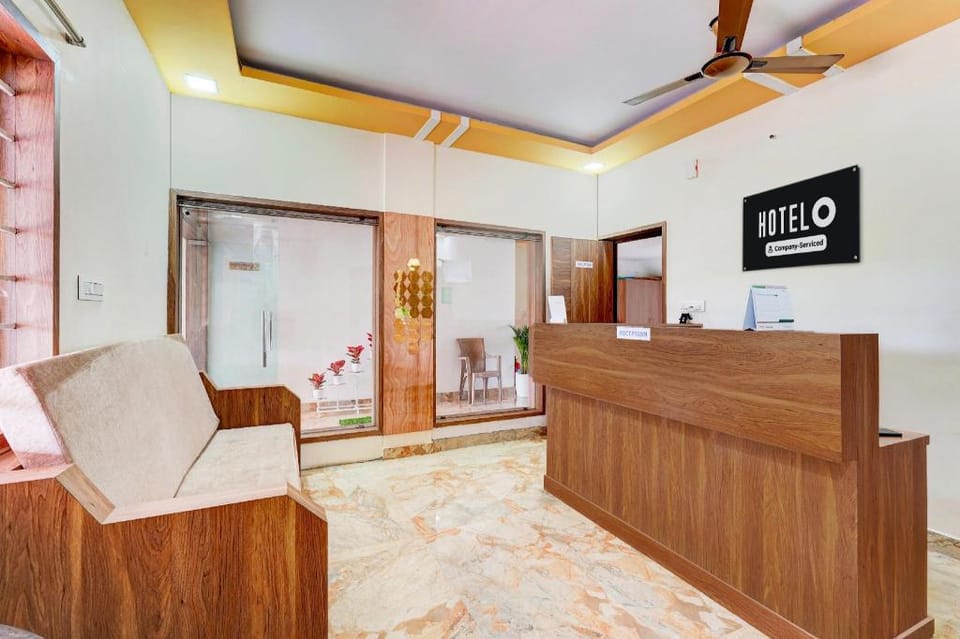 Super Hotel O Sriperambadhur formerly Radha Residency Hotel in Tamil Nadu
